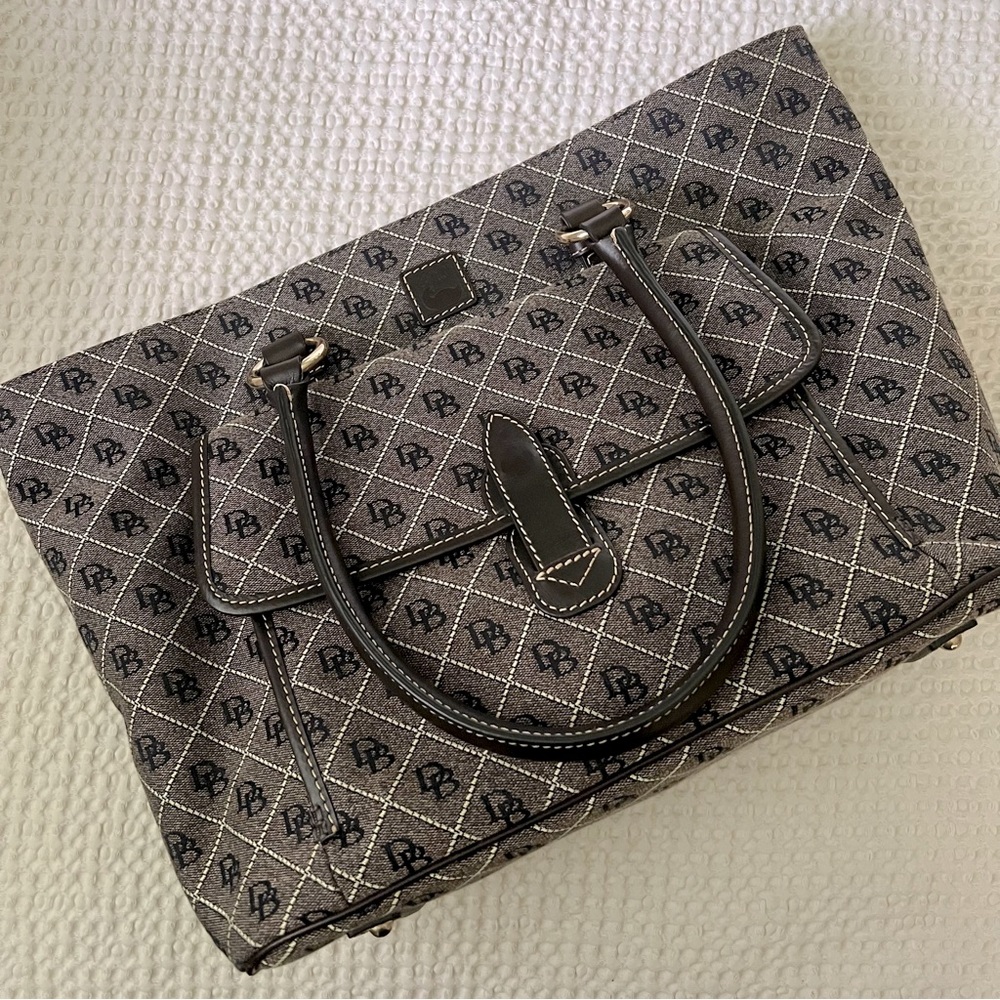 NWOT Dooney & Bourke Monogram Cloth Tote Bag